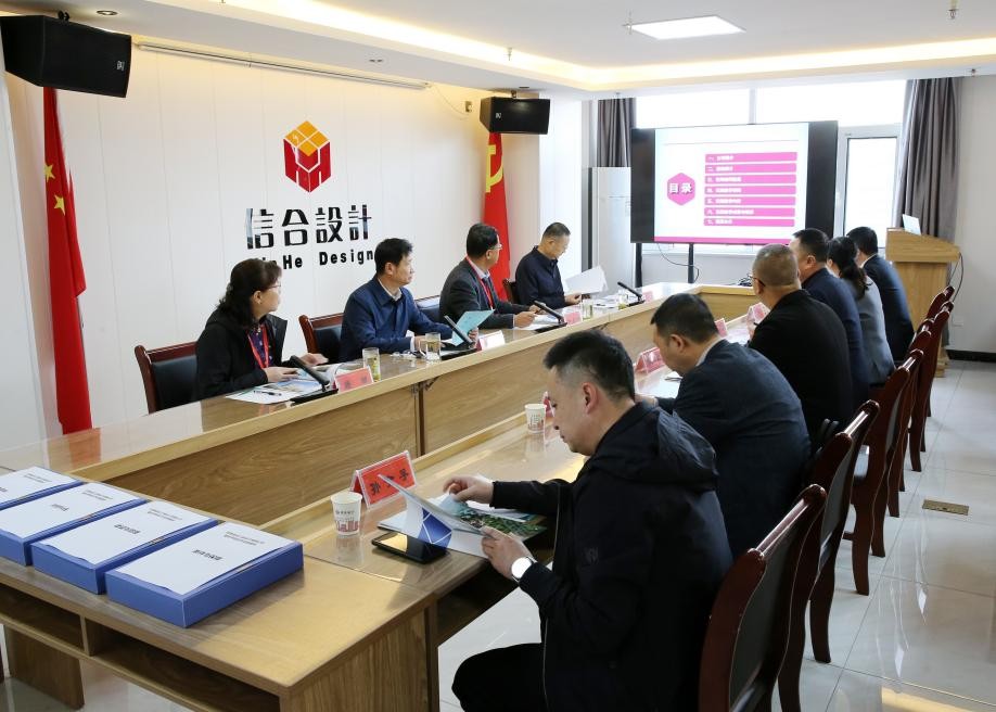 熱烈歡迎隴東學(xué)院領(lǐng)導(dǎo)及審核評估專家蒞臨我司交流工作