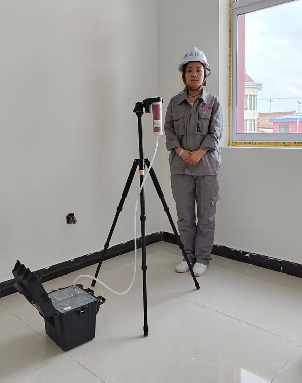 室內(nèi)環(huán)境采樣（現(xiàn)場采集氡）