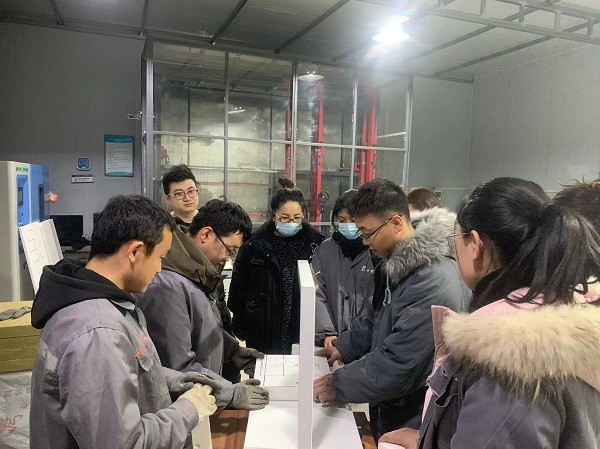 深化理論學(xué)習(xí)，淬煉實踐能力