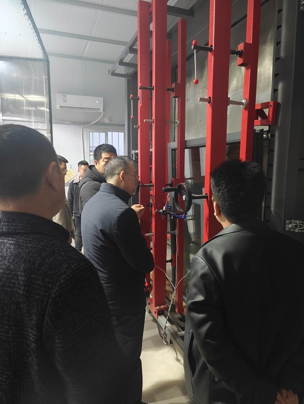 慶陽市總工會領導蒞臨信合與恒達公司參觀指導